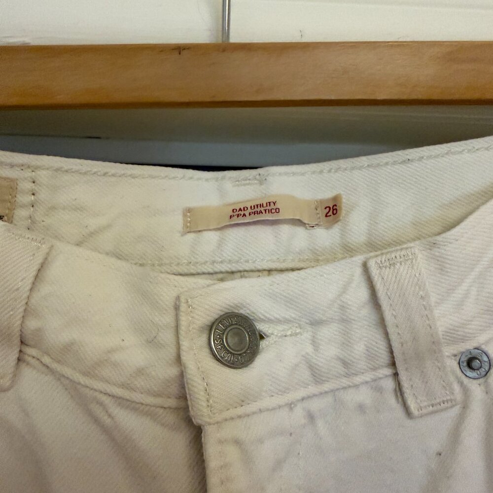 Levi’s White Straight Leg Jeans – High Waist Utility Style - Picture 2 of 6